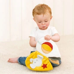 Livre D'éveil En Tissu NATTOU Luna & Axel -Made 4 Baby Boutique la livre d eveil en tissus 4