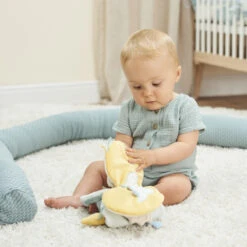 Livre D’activités Sally La Baleine Bleue NATTOU Roméo, Jules & Sally -Made 4 Baby Boutique livre dactivites sally la baleine bleue nattou romeo jules sally 1 2