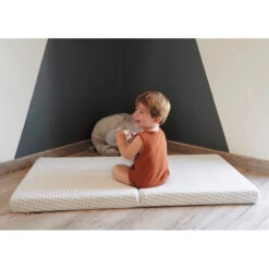 Matelas Pliant 2 Parties 60x120 CANDIDE Océan Friendly -Made 4 Baby Boutique matelas ocean friendly pliant 2 parties 11